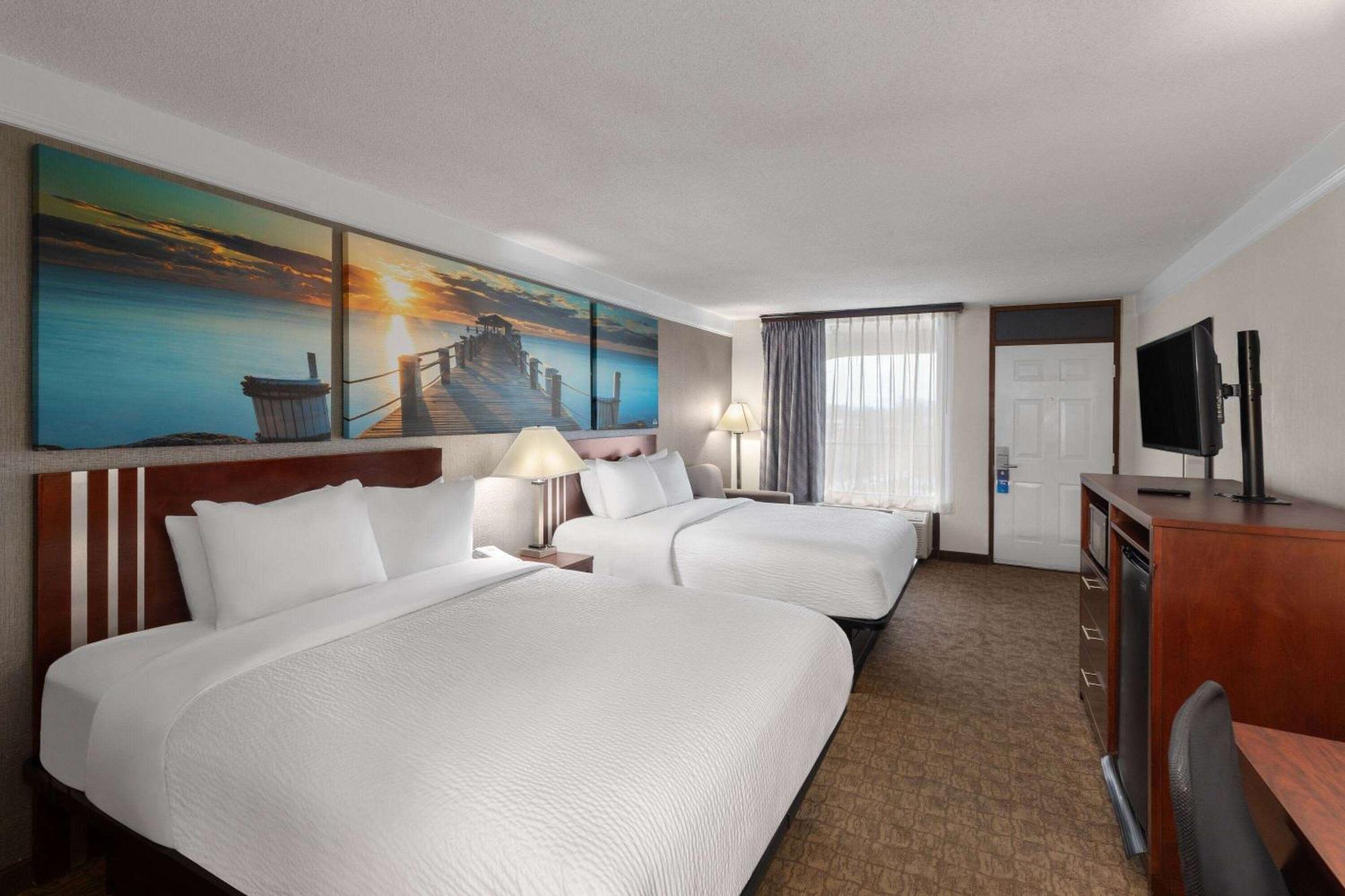 Days Inn By Wyndham Columbia Kentucky Dış mekan fotoğraf