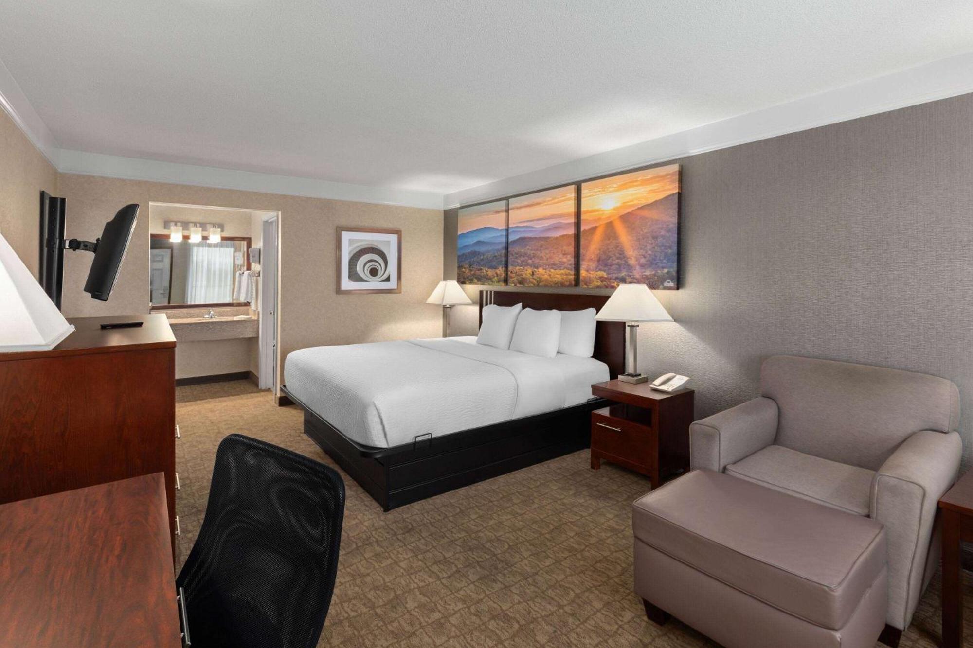 Days Inn By Wyndham Columbia Kentucky Dış mekan fotoğraf