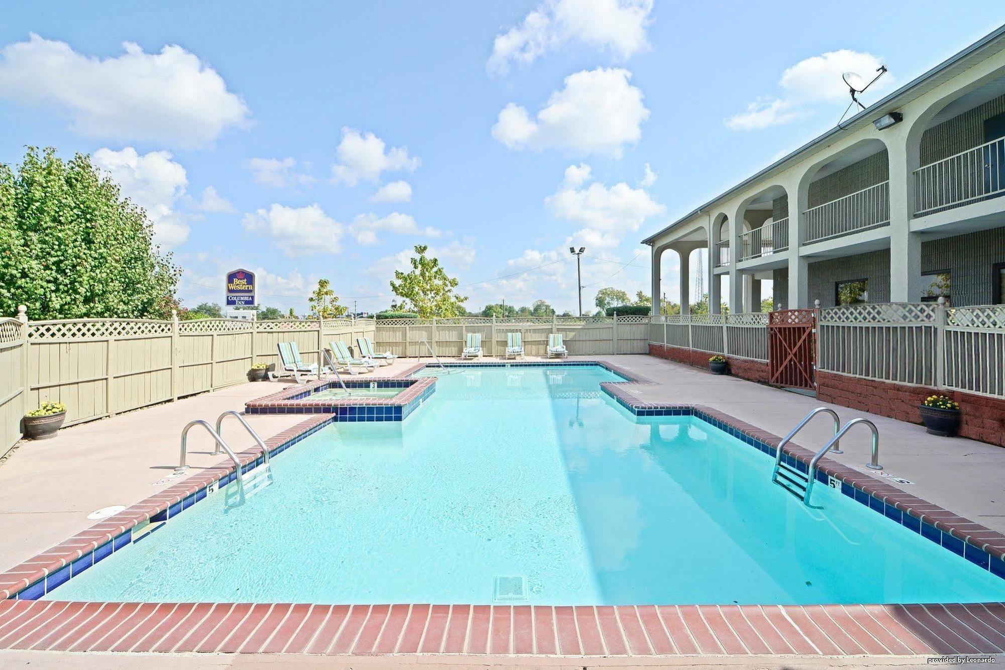 Days Inn By Wyndham Columbia Kentucky Dış mekan fotoğraf