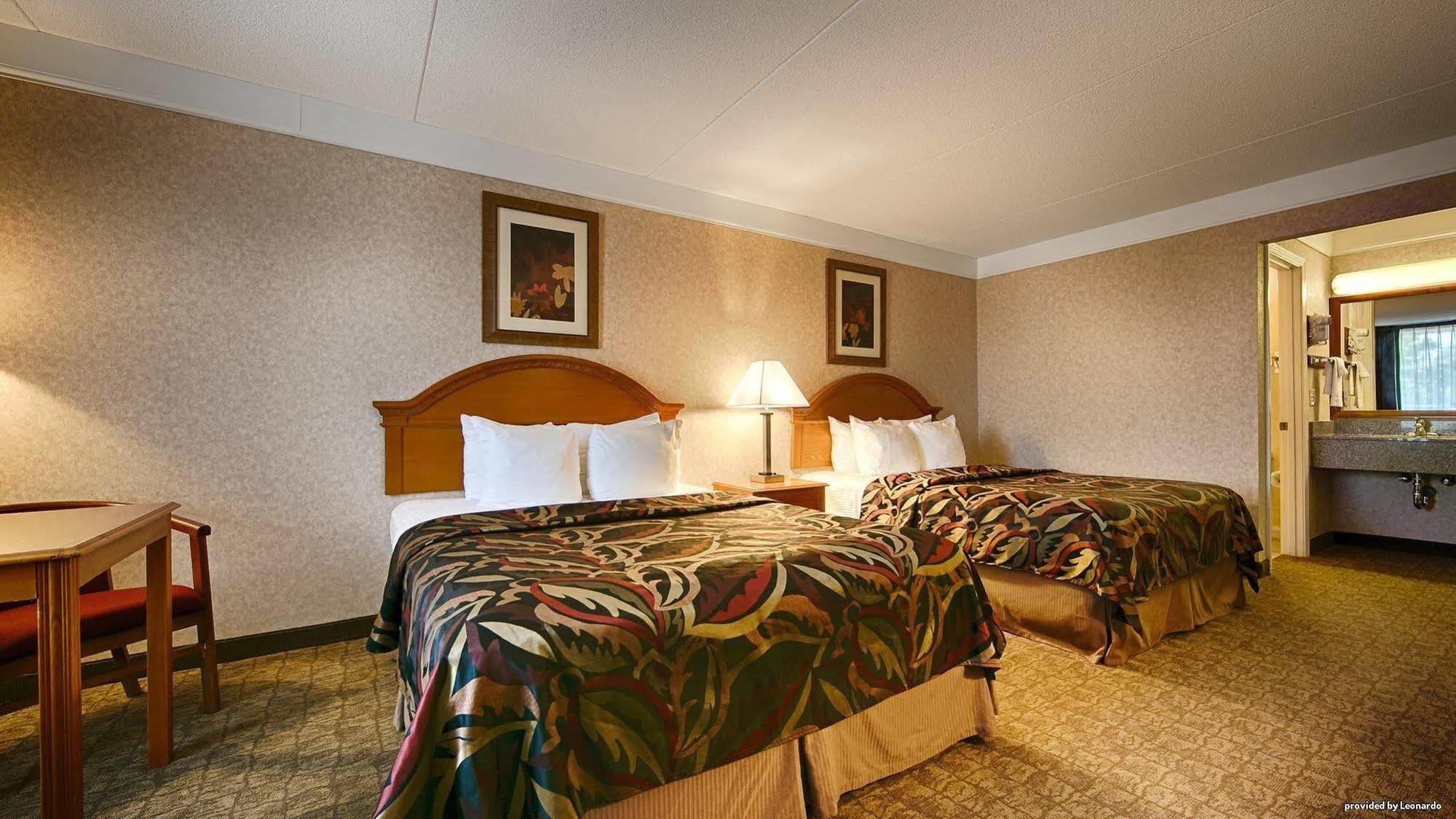 Days Inn By Wyndham Columbia Kentucky Dış mekan fotoğraf