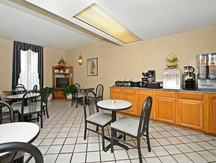 Days Inn By Wyndham Columbia Kentucky Dış mekan fotoğraf